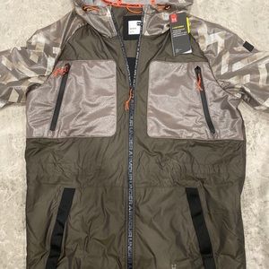 New Under Armour Rainjacket
